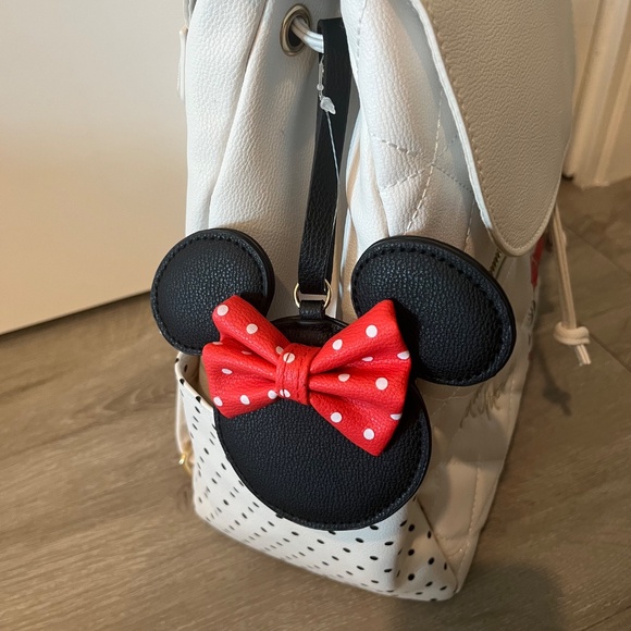 Minnie Mouse Backpack - Picture 4 of 8